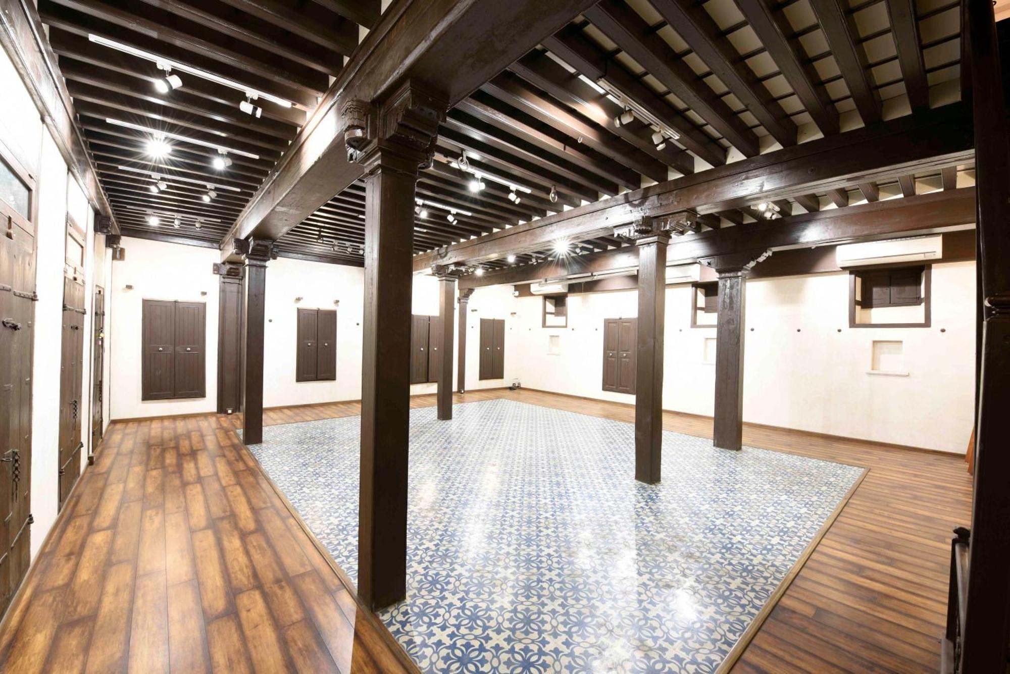 Deewanji Ni Haveli Bed and Breakfast Ahmedabad Buitenkant foto
